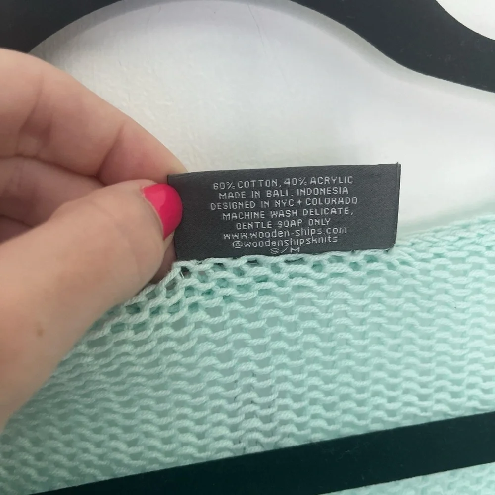 Wooden Ships Light Green Pineapple V-Neck Sweater - Picture 4 of 4